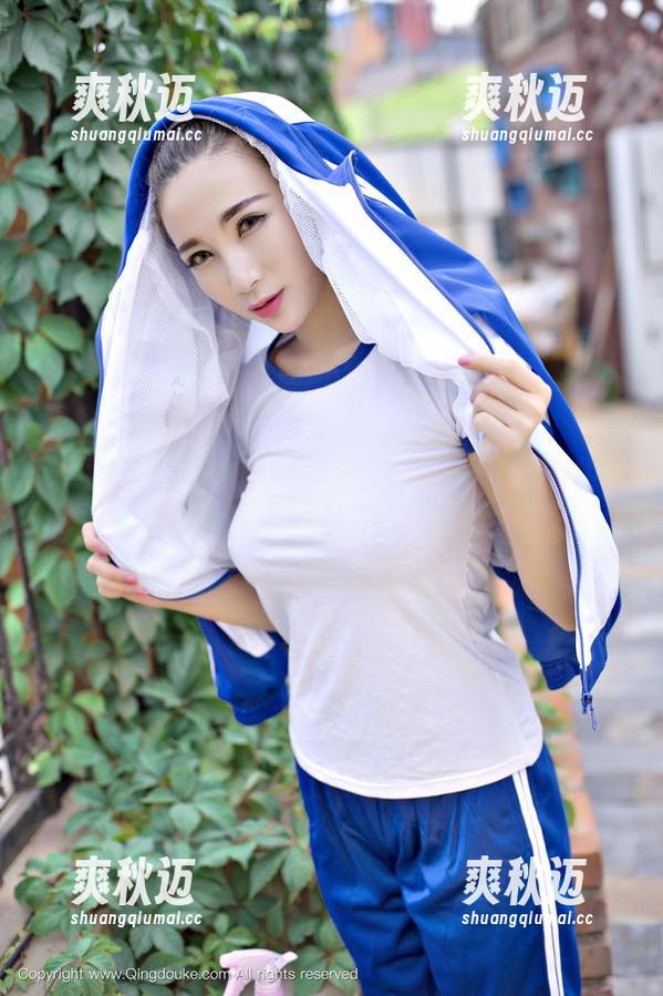 青豆客-子纯儿Annie 青豆客 - 妹妹你快过来,子纯儿Annie的写真图包里可不少看头!